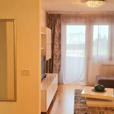 Stylish New Belgrade Apt Parking 5E Per Day Exterior foto