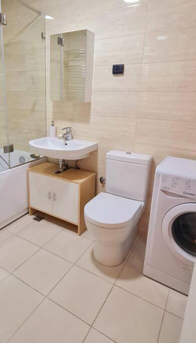 Apartament Stylish New Parking 5e Per Day